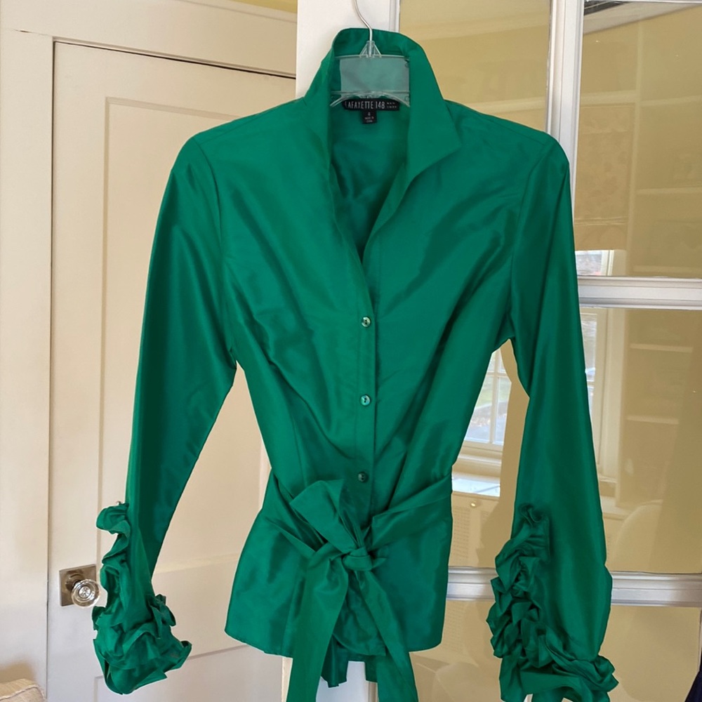 PRACTICALLY NEW Lafayette emerald green taffeta blouse